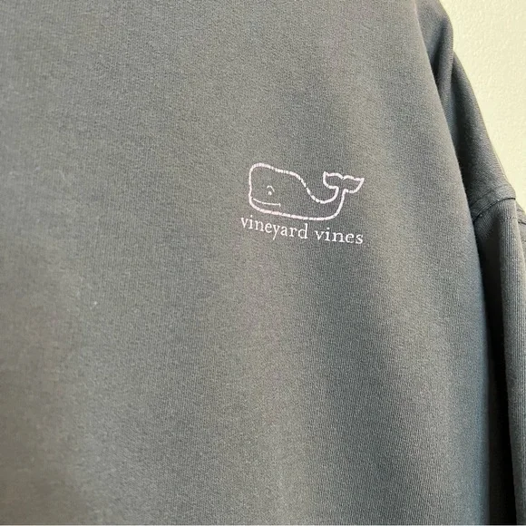Vineyard Vines Terry Crewneck - Picture 2 of 5
